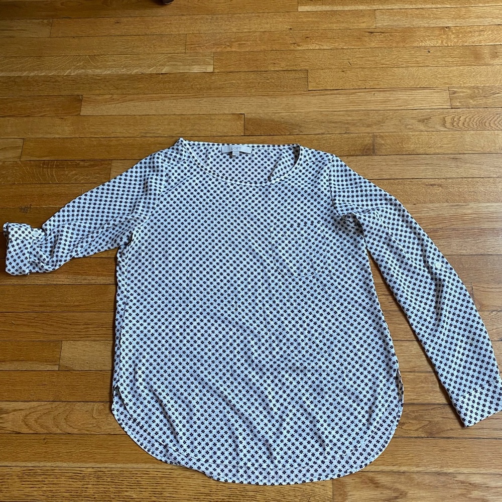 LOFT Patterned White Long Sleeved Blouse